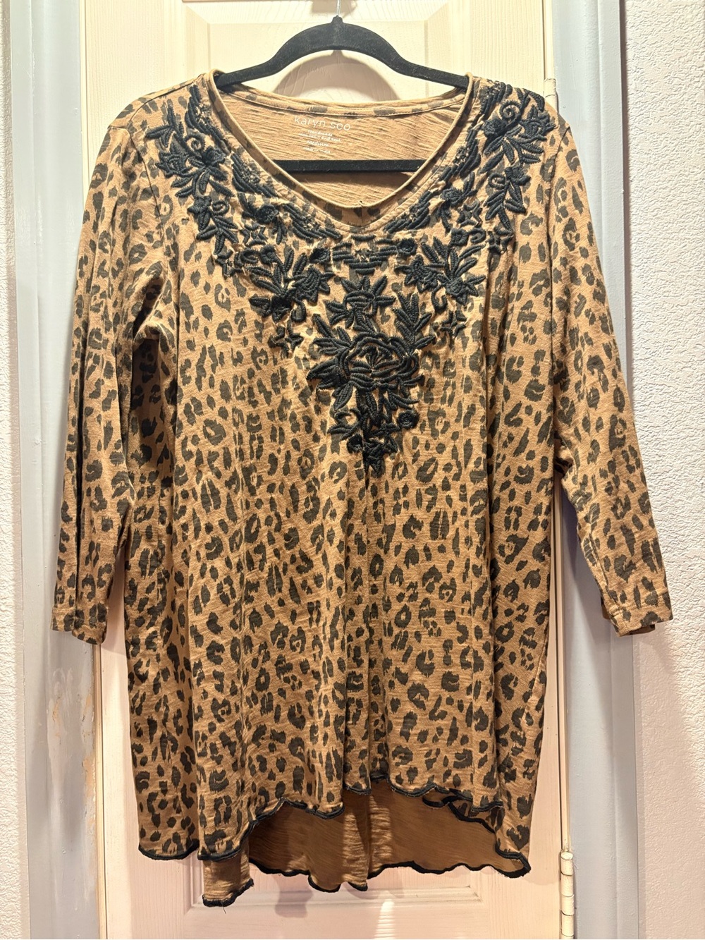 Leopard Print Embroidered V-Neck Tunic - Tan/Black